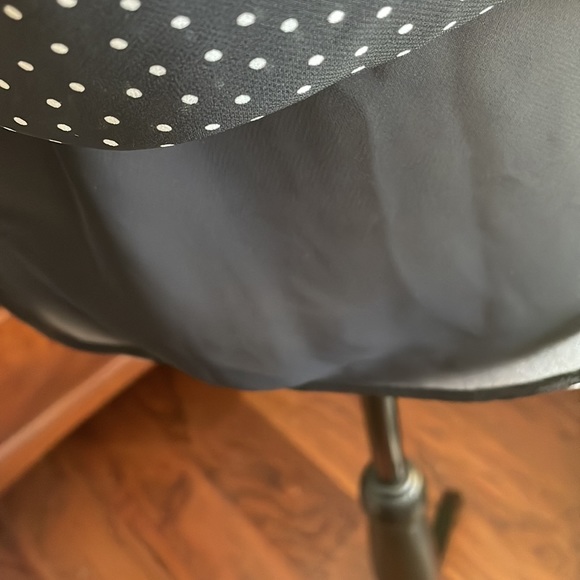 Adorable sleeveless lined polka dot blouse - Picture 6 of 8